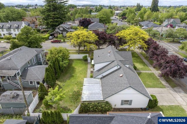 627 SW Ferry St, Albany, OR 97321