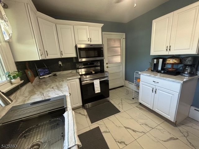 225 Sunnymead Rd, Hillsborough Twp., NJ 08844
