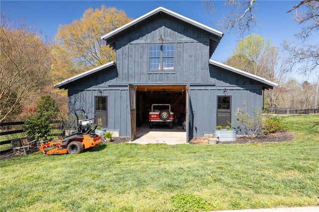 7093 Vaughn Road, Canton, GA 30115