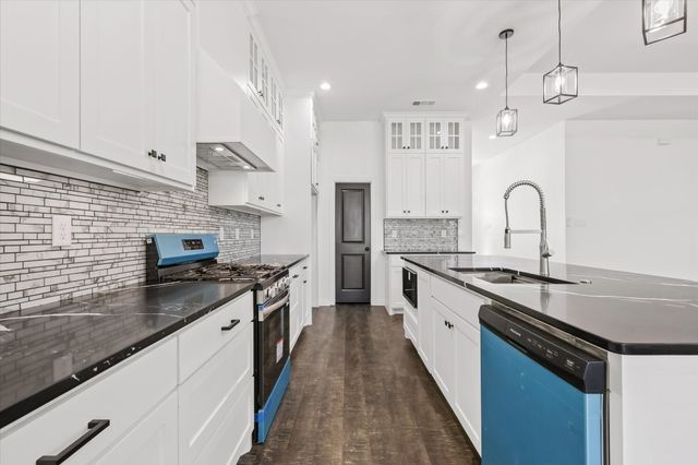 3728 Humphrey Drive, Dallas, TX 75216