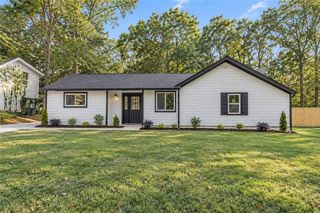 373 Hemlock Drive, Lawrenceville, GA 30046