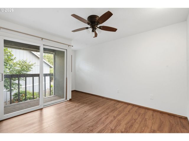 7408 S VIRGINIA Ave, Portland, OR 97219