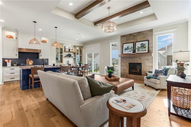 16972 S Cheshire Street, Olathe, KS 66062