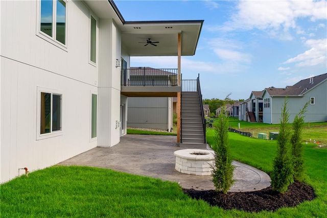 16972 S Cheshire Street, Olathe, KS 66062