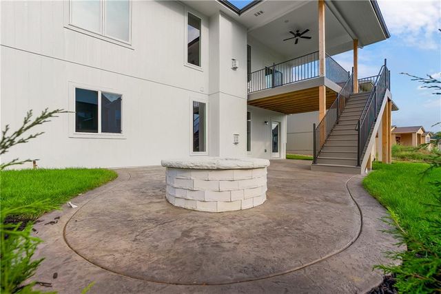 16972 S Cheshire Street, Olathe, KS 66062