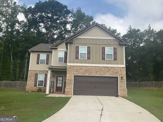 232 Sophie Circle, Locust Grove, GA 30248