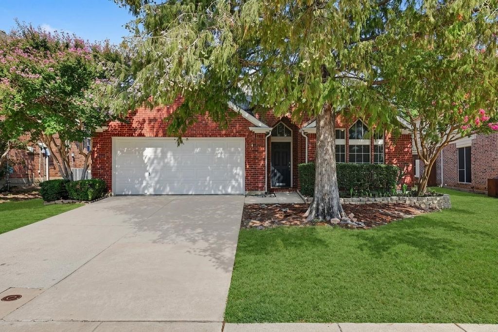 3705 Palmetto Court, Denton, TX 76210 — exterior