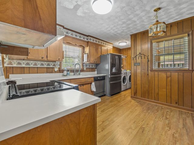 112 Oakwood Drive, Lyman, SC 29365