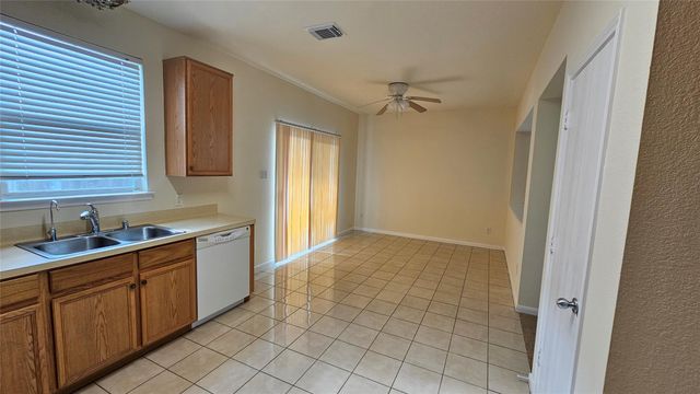 7918 Barnes Ridge Lane, Houston, TX 77072