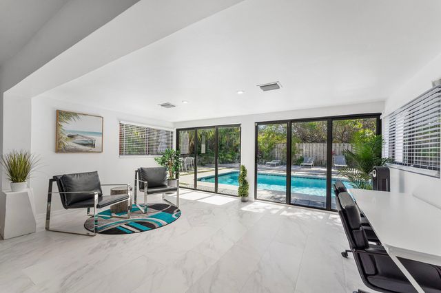 3000 NE 21st Terrace, Fort Lauderdale, FL 33306