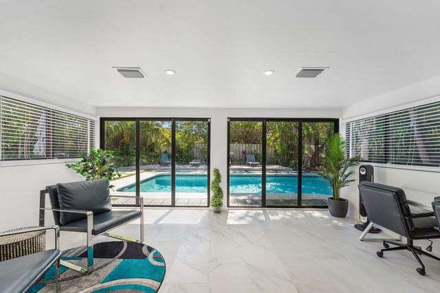 3000 NE 21st Terrace, Fort Lauderdale, FL 33306