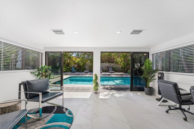 3000 NE 21st Terrace, Fort Lauderdale, FL 33306