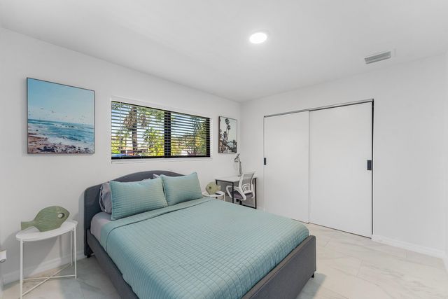 3000 NE 21st Terrace, Fort Lauderdale, FL 33306