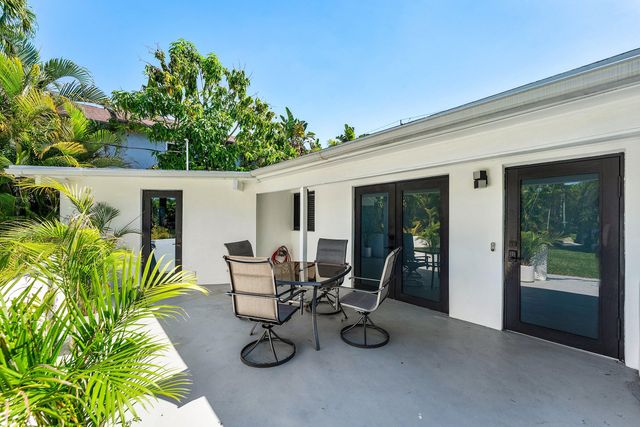 3000 NE 21st Terrace, Fort Lauderdale, FL 33306