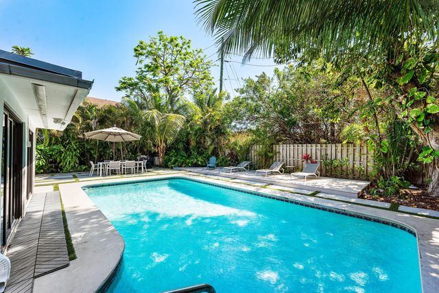3000 NE 21st Terrace, Fort Lauderdale, FL 33306