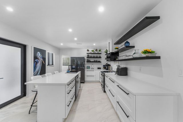 3000 NE 21st Terrace, Fort Lauderdale, FL 33306