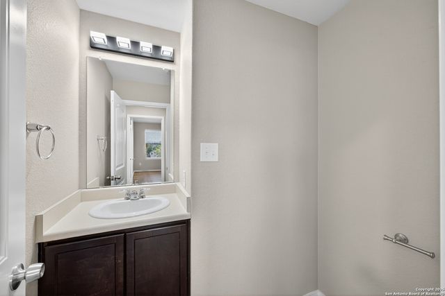 7110 PHOEBE VW, San Antonio, TX 78252