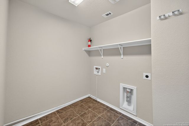 7110 PHOEBE VW, San Antonio, TX 78252