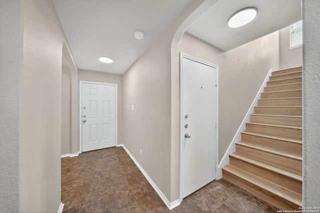 7110 PHOEBE VW, San Antonio, TX 78252