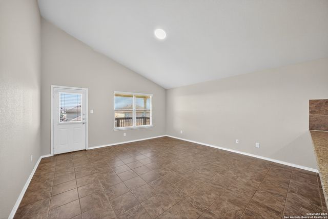 7110 PHOEBE VW, San Antonio, TX 78252