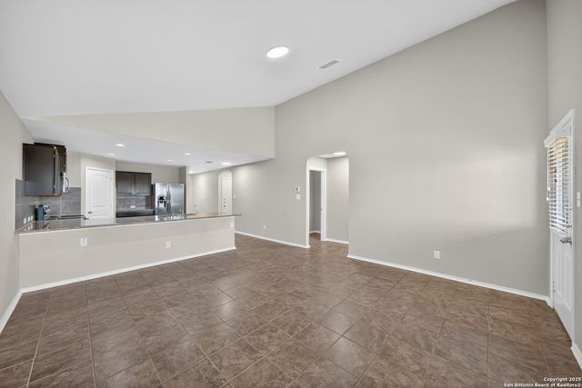 7110 PHOEBE VW, San Antonio, TX 78252