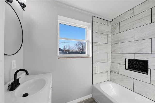 6961 La Boiteaux Avenue, North College Hill, OH 45239