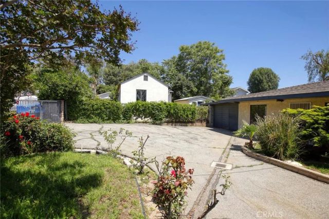 10852 Longford Street, Sylmar, CA 91342