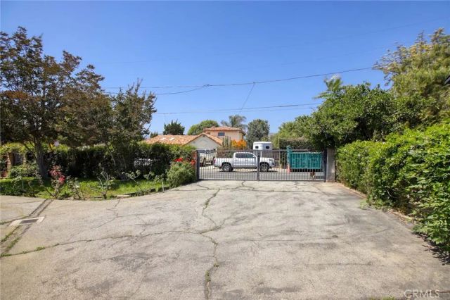 10852 Longford Street, Sylmar, CA 91342