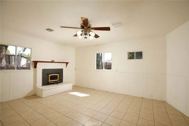10852 Longford Street, Sylmar, CA 91342