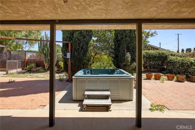 10852 Longford Street, Sylmar, CA 91342