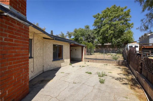 10852 Longford Street, Sylmar, CA 91342