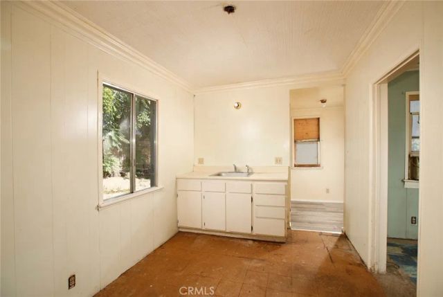 10852 Longford Street, Sylmar, CA 91342