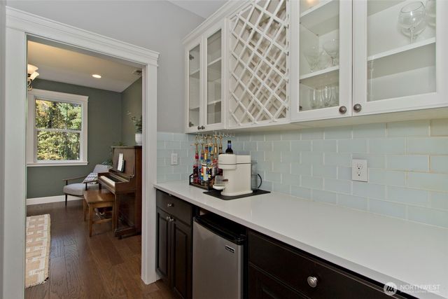 22106 257th Avenue SE, Maple Valley, WA 98038