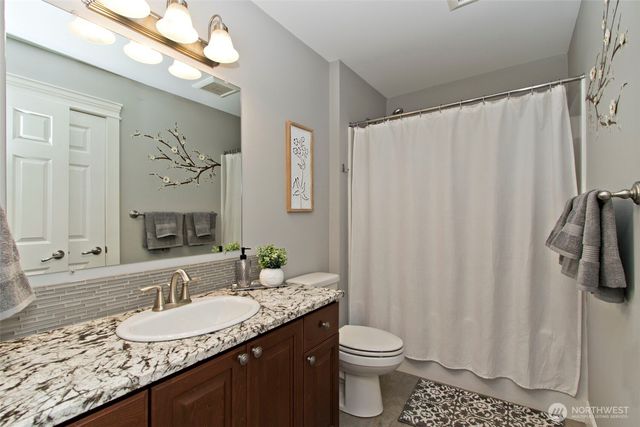 22106 257th Avenue SE, Maple Valley, WA 98038
