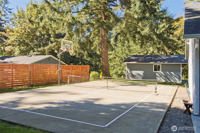 22106 257th Avenue SE, Maple Valley, WA 98038
