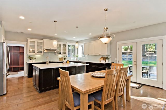 22106 257th Avenue SE, Maple Valley, WA 98038