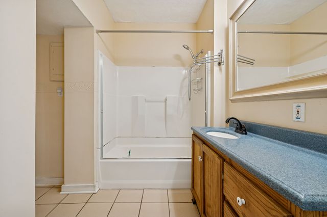 105 S Dillon St, Woodbury, TN 37190