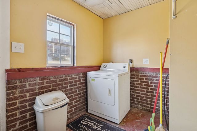 105 S Dillon St, Woodbury, TN 37190