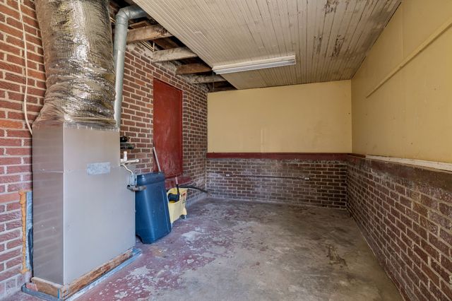 105 S Dillon St, Woodbury, TN 37190