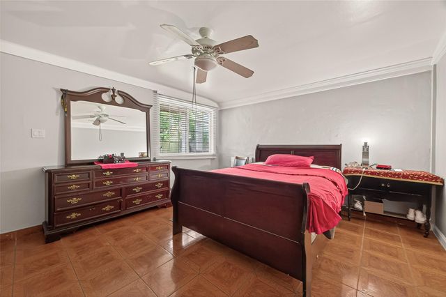 9030 Troulon Drive, Houston, TX 77036