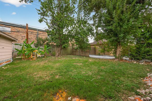 9030 Troulon Drive, Houston, TX 77036