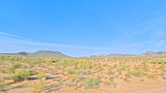 X S 544th Avenue 30-31-32, Tonopah, AZ 85354
