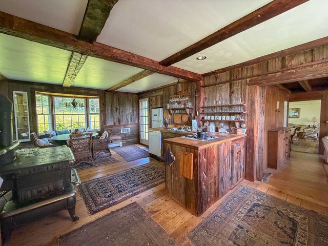 124 Brock Hill Road, Bridgewater, NH 03222