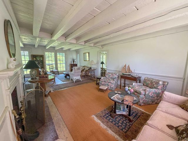 124 Brock Hill Road, Bridgewater, NH 03222
