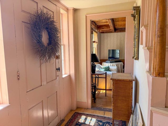 124 Brock Hill Road, Bridgewater, NH 03222