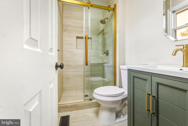 139 PATRICIA AVE, Delran, NJ 08075