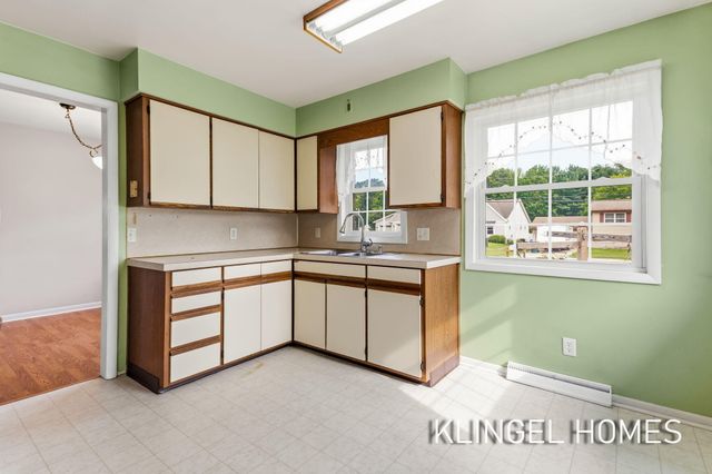 461 W Hile Road, Muskegon, MI 49441
