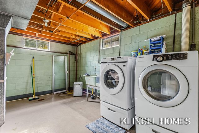 461 W Hile Road, Muskegon, MI 49441