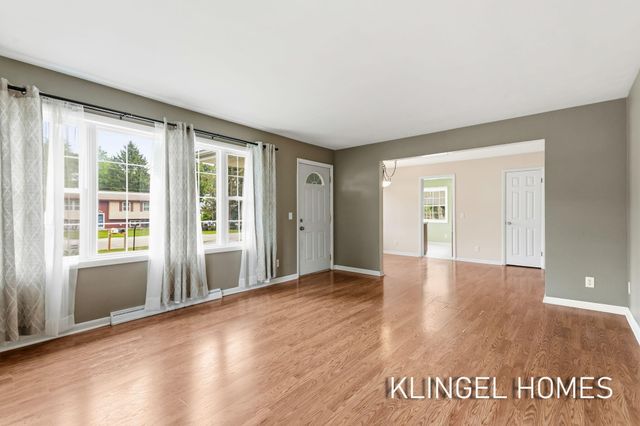 461 W Hile Road, Muskegon, MI 49441