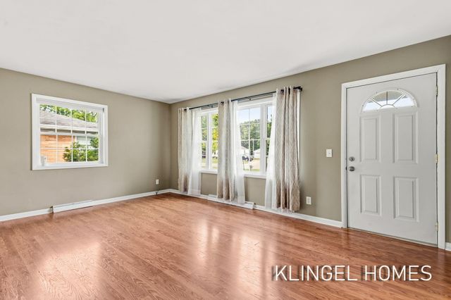 461 W Hile Road, Muskegon, MI 49441